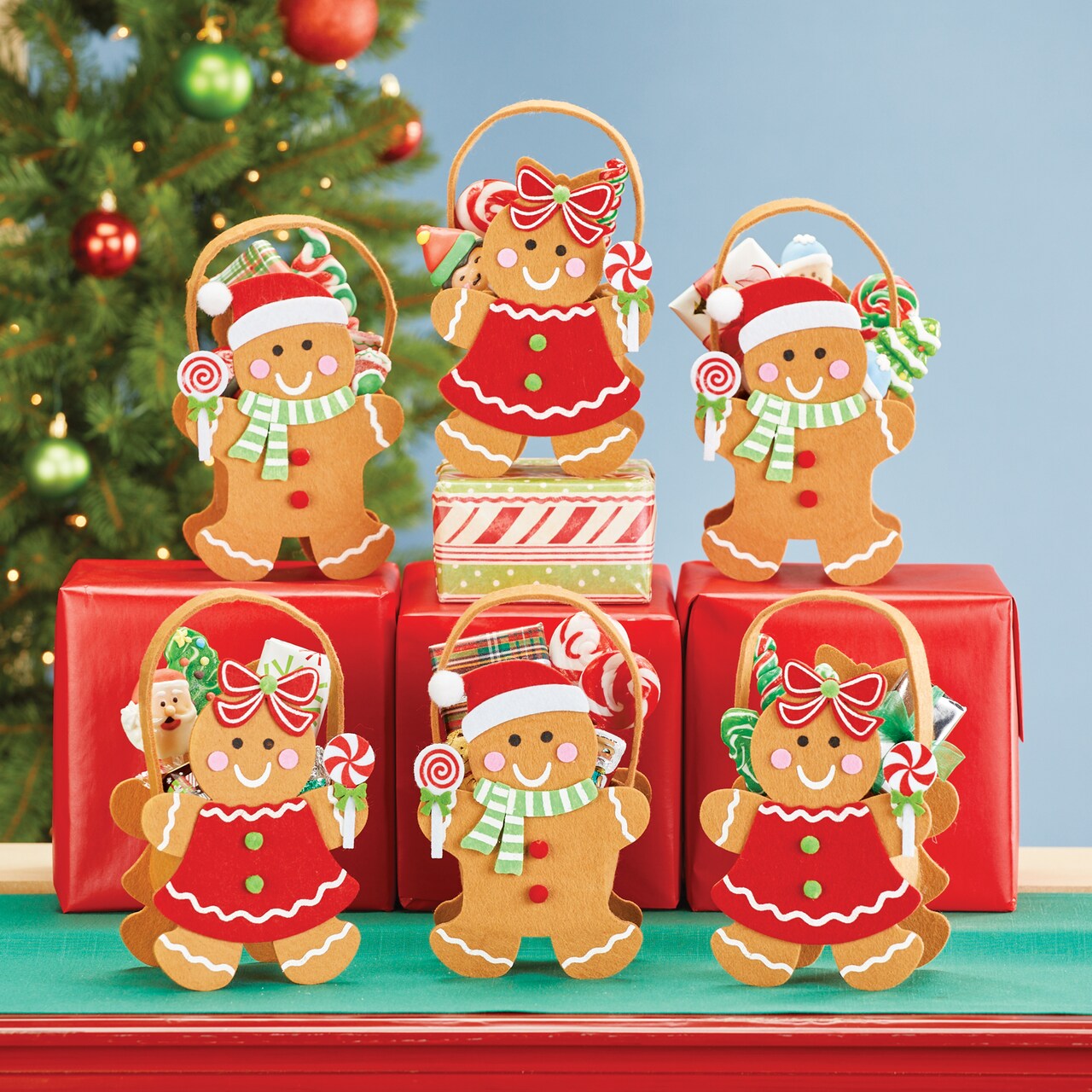 Collections Etc Adorable Fabric Gingerbread Gift Bags - Set of 6 5.5 X 3 X 9